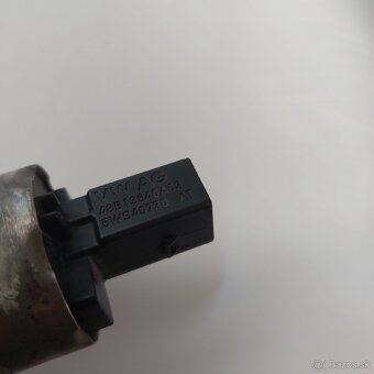 Ventil regulátoru tlaku paliva ŠKODA, VW - 2