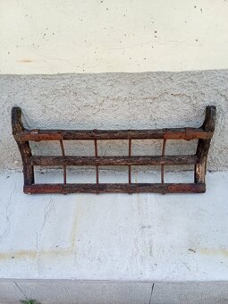 Drevená časť konského vozu. - 2