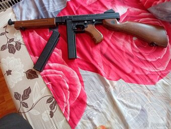Airsoftová zbran THOMPSON - 2