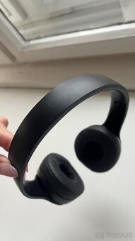 Beats Solo 3 Wireless - 2