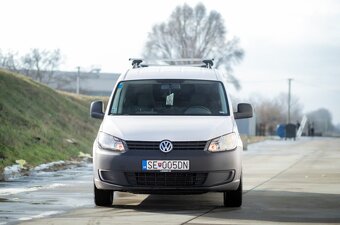 VOLKSWAGEN CADDY Maxi 1.6 TDI 75kW M5 2011 - 2