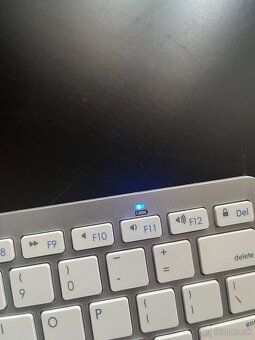 Bluetooth klávesnica k iPhonu, iPadu - 2