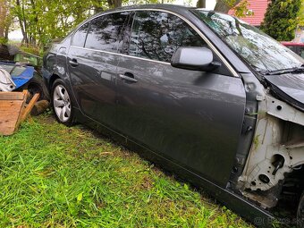 Rozpredám Bmw e60 - 2