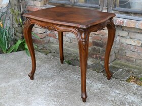 Stôl z orechového dreva - 2