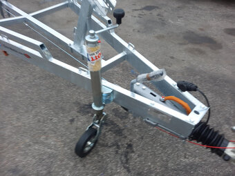 LODNI PRIVES BOCKMANN-TPV 3500 KG - 2