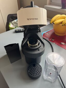 Kávovar Nespresso Krups Vertuo White - 2