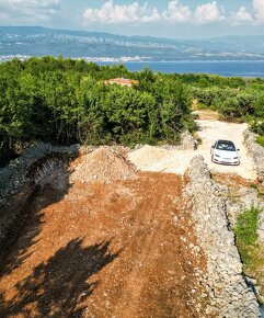 Na predaj pozemok na výstavbu 460m2 ostrov KRK Chorvatsko - 2