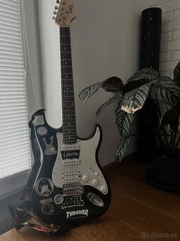 Elektrická gitara - 2