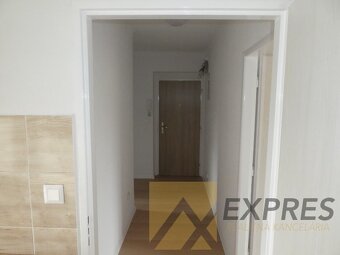 RK EXPRES - predaj 3 izbový tehlový byt v Handlovej, ul.29.a - 2