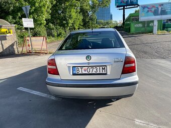 Škoda Octavia 1,6 benzín - 2