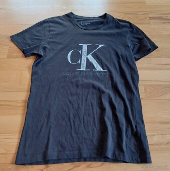 Calvin Klein tmavošedé - 2