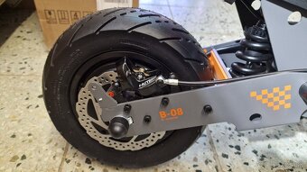 KUkirinG4 2000W s hydraulickými brzdami elektrická kolobežka - 2