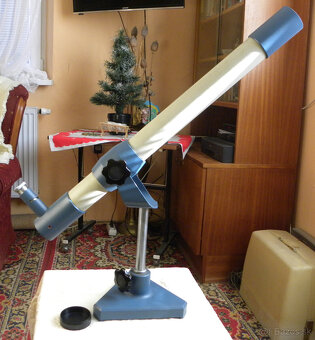 Astronomický ďalekohľad Meopta AD800 a okuláre - 2