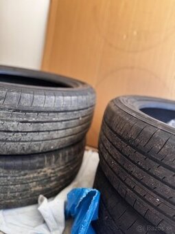Predám letné pneu YOKOHAMA 235/55 R20 102V - 2
