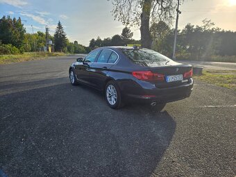 BMW 530xd G30 sedan - 2