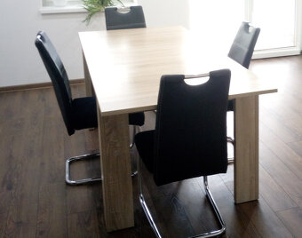 Veľký jedálenský stôl rozkladací pre 4-6 osôb - 2