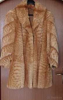 Dámsky kožuch z kórejského psa - 2