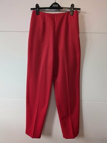NOVÉ Dámské červené společenské kalhoty - 2
