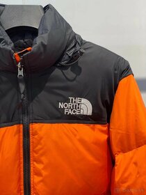 Bunda The North Face oranžová - 2