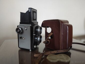 Starý fotoaparát Flexaret automat - 2