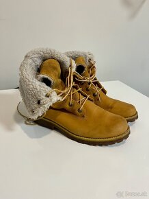 Predám dámske/dievčenské Timberland zimné topánky - v. 37 - 2