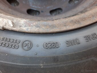 Celoročné pneu Barum Quartaris 195/65 R15 H - 2