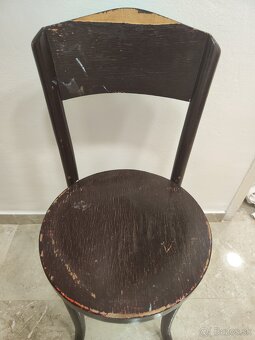 Stolička na renováciu - 2