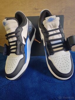 Jordan Legacy 312 White Game Royal EU42.5 - 2