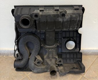 Vrchný kryt motora VW/SKODA/SEAT, 1.2 HTP, 12V 47KW - 2