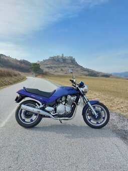 Suzuki GSX1100G - 2