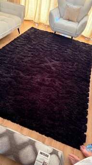 Velky cierny koberec s dlhym vlasom 200x330 - 2