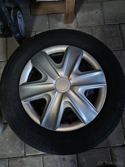 Zimná sada kolies Mazda 3 BL – 195/65 R15, plecháče, puklice - 2