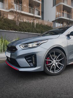 KIA ProCeed GT 1.6 T-GDi 150Kw A/T - 2