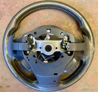 Volant Subaru Outback 2018-2019 s výhrevom - 2