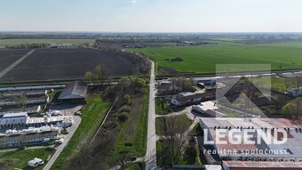 Prenájom pozemku 1.198 m2 v Kolárove na frekventovanom miest - 2