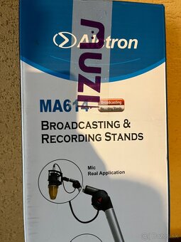 Štúdiový mikrofonovy stojan - 2