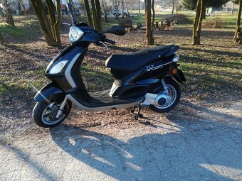 Piaggio FLY 125 - 2
