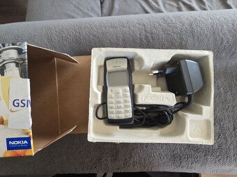 Nokia 1100 - 2