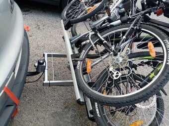 Nosič na bicykle na ťažné zariadenie odklopny - 2