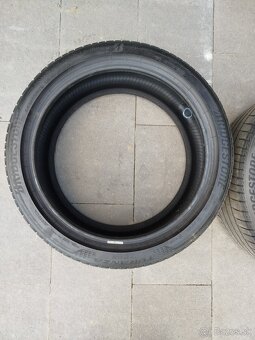 Letné pneumatiky 245/40 r19 - 2