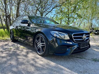 Mercedes-Benz E400d T 4matic AMG 3/2019 - 2