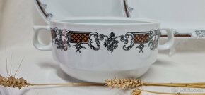 Porcelán Dvory Czechoslovakia - 2