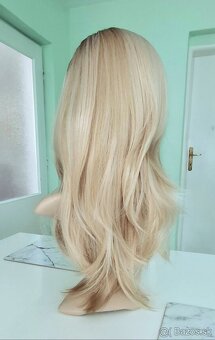 Rovná blond parochňa - 2