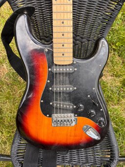 Elektrická gitara - 2