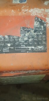 Predám miešačku Lescha 220v/700w - 2