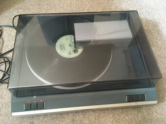 Predam Revox B795 tangencialny gramofon - 2