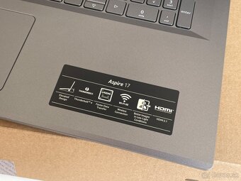 Acer Aspire 17 / 32GB RAM, 1TB SSD / Čisto nový / - 2