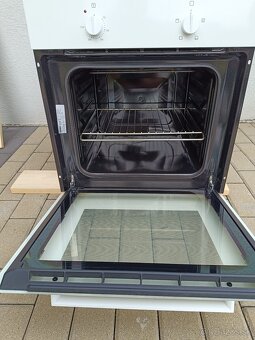 Predám elektrickú rúru Ikea - 2