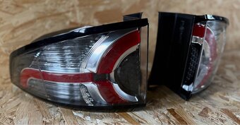 Land Rover, Discovery Sport, zadne svetla, prave & ľavé - 2