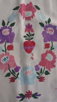 Vyšívaná dečka - 2